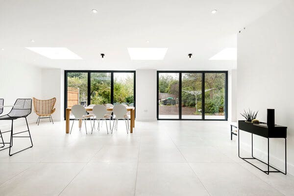 modern and bright rear extension